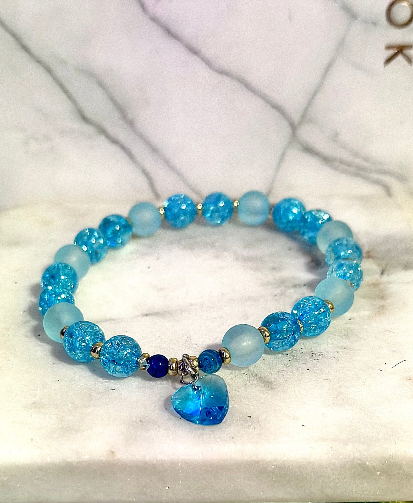 Blue Crystal Heart-Shaped Pendant / Precious Gemstone / Agate
