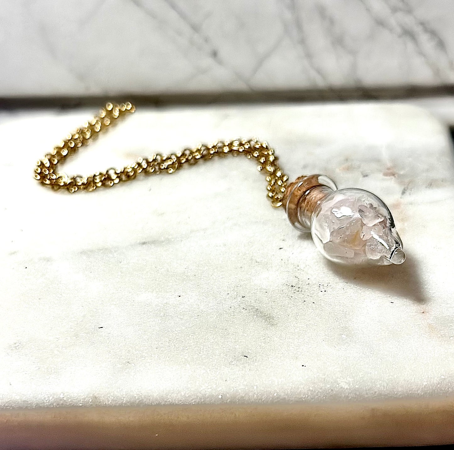Rose Cuartz Necklace / Potion Bottle